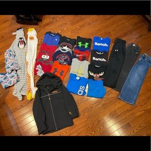 Boys clothing lot size range 4-6